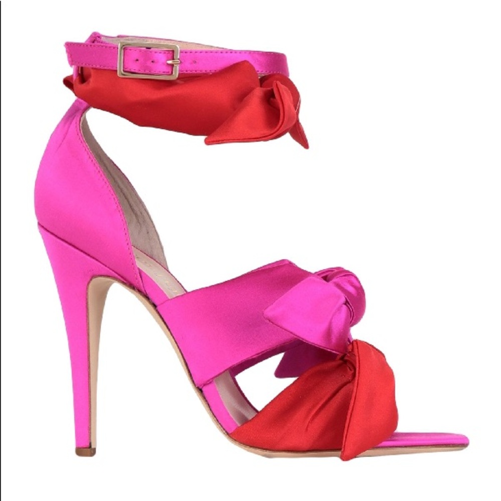 Gia Couture Bow Tie Sandals In Pink